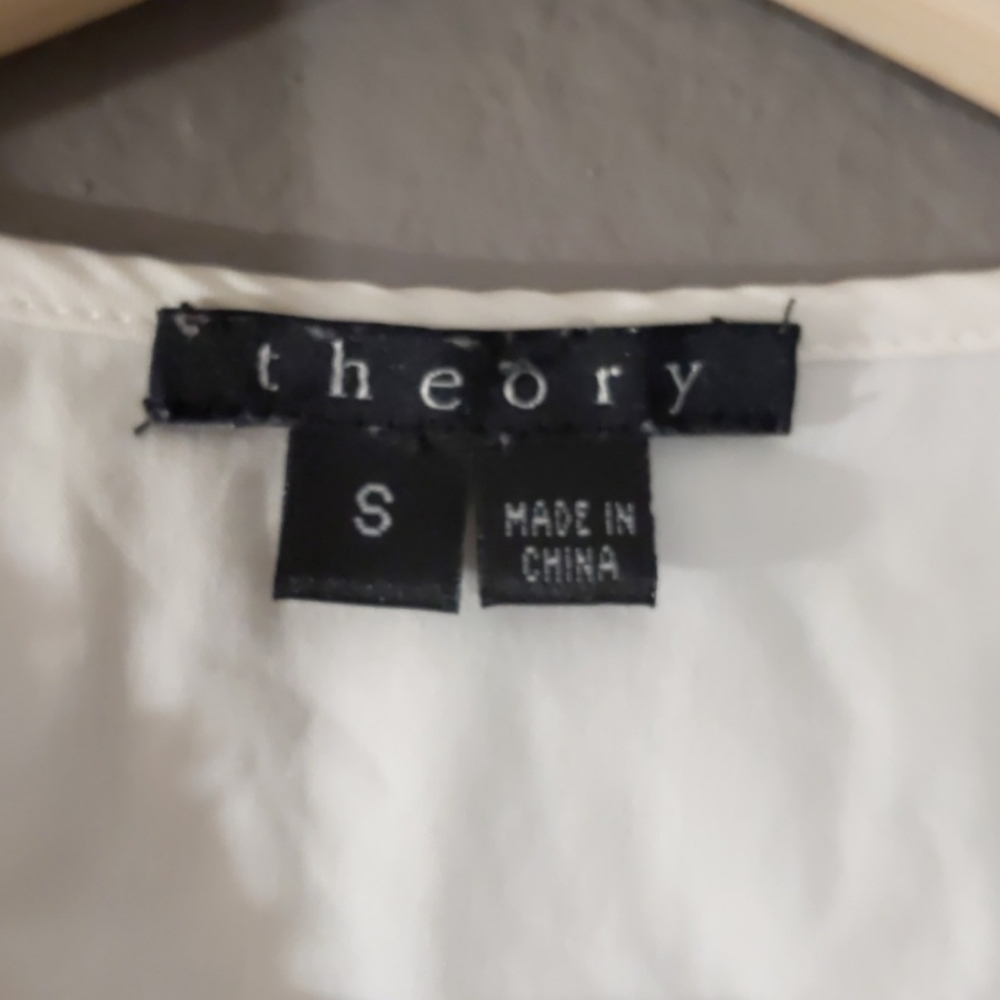 Theory Kalia Ruffle Top - Picture 8 of 11